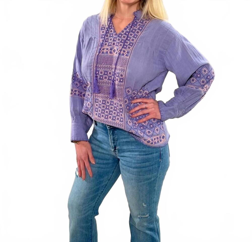 NEW IVY JANE artisan crewneck blouse in periwinkle